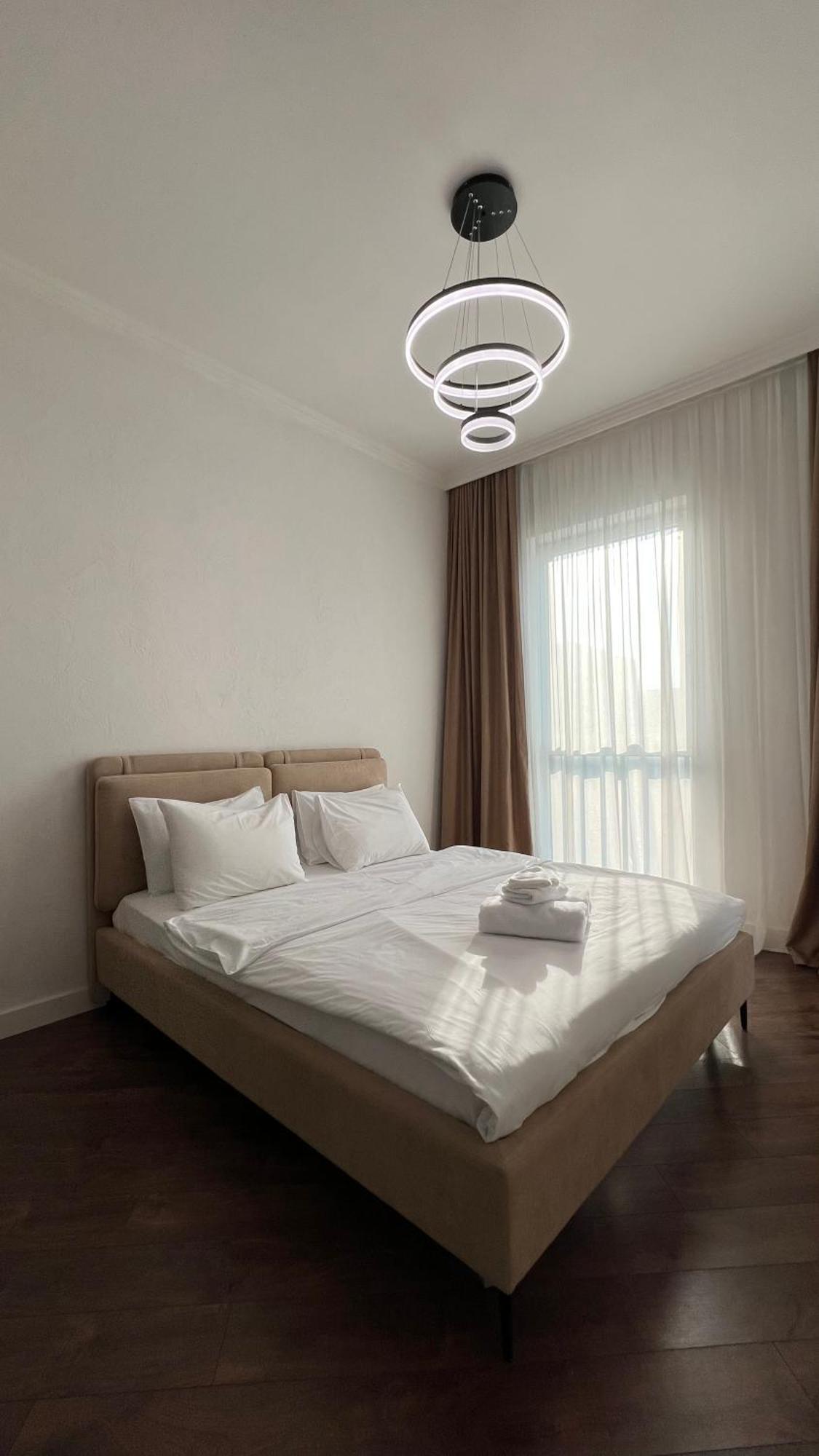 Hotel Manica Esentai City Almaty Exteriér fotografie